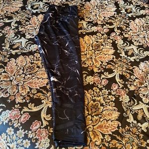 New, w/out tags, Sheila Rose exercise pants.